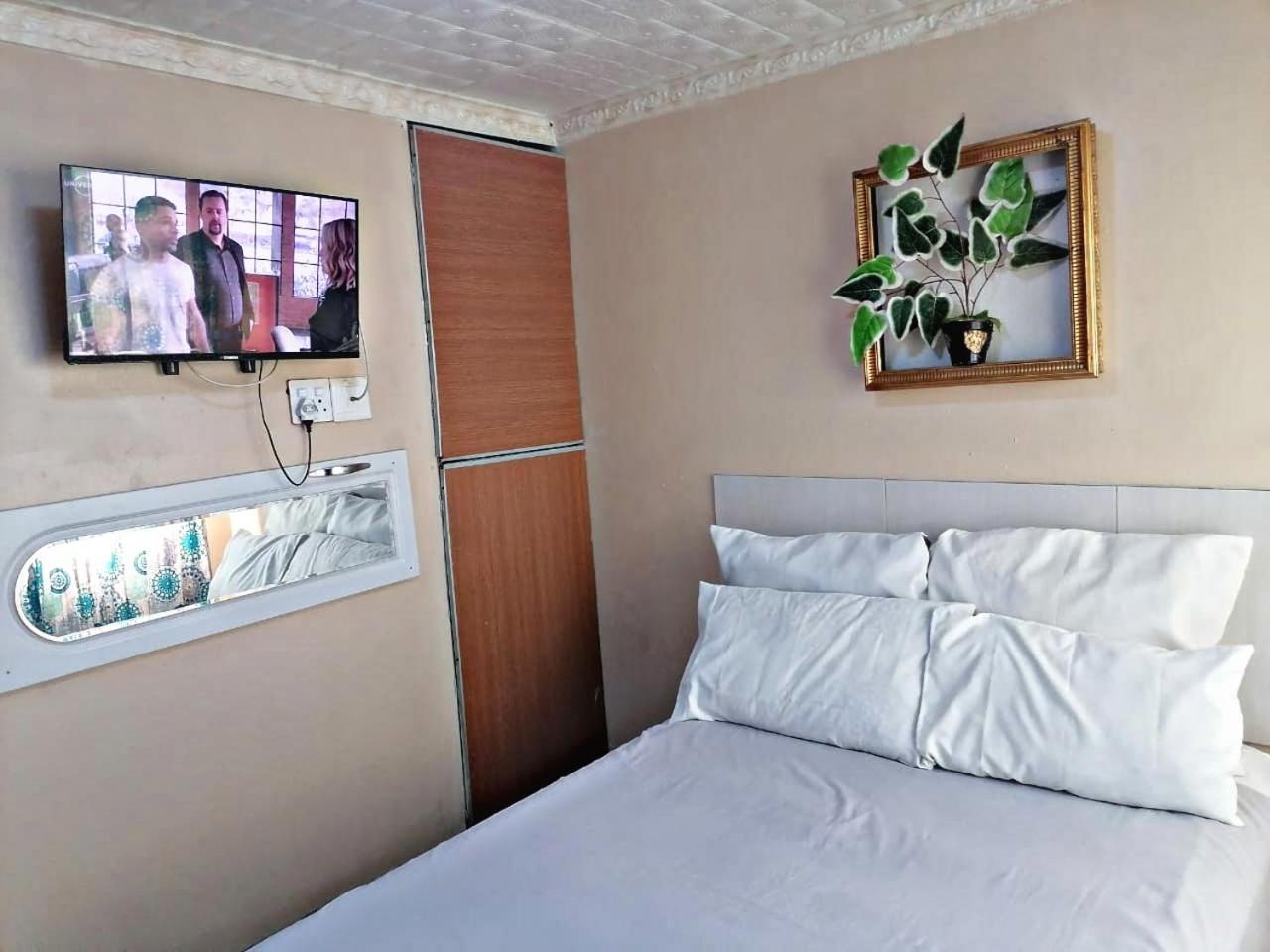 יוהנסבורג Valleycenter Guesthouse מראה חיצוני תמונה