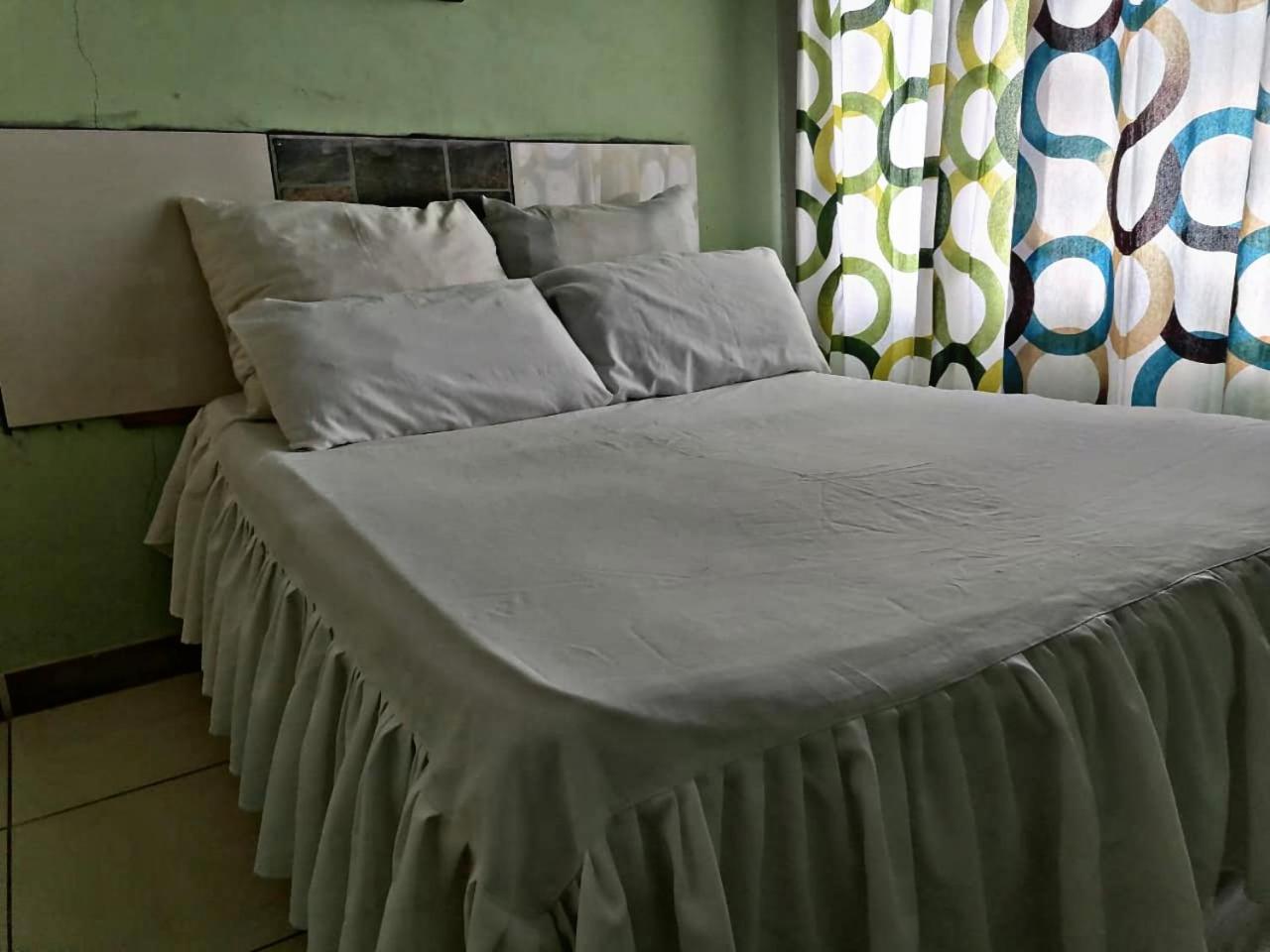 יוהנסבורג Valleycenter Guesthouse מראה חיצוני תמונה